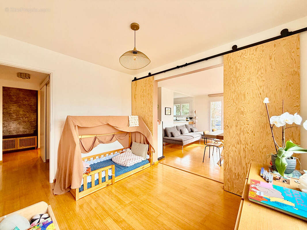 Appartement à MAISONS-ALFORT