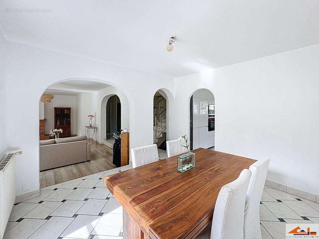 Maison à RAMONVILLE-SAINT-AGNE