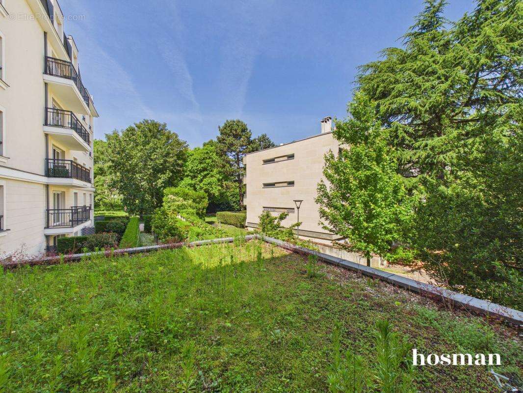 Appartement à LE PLESSIS-ROBINSON