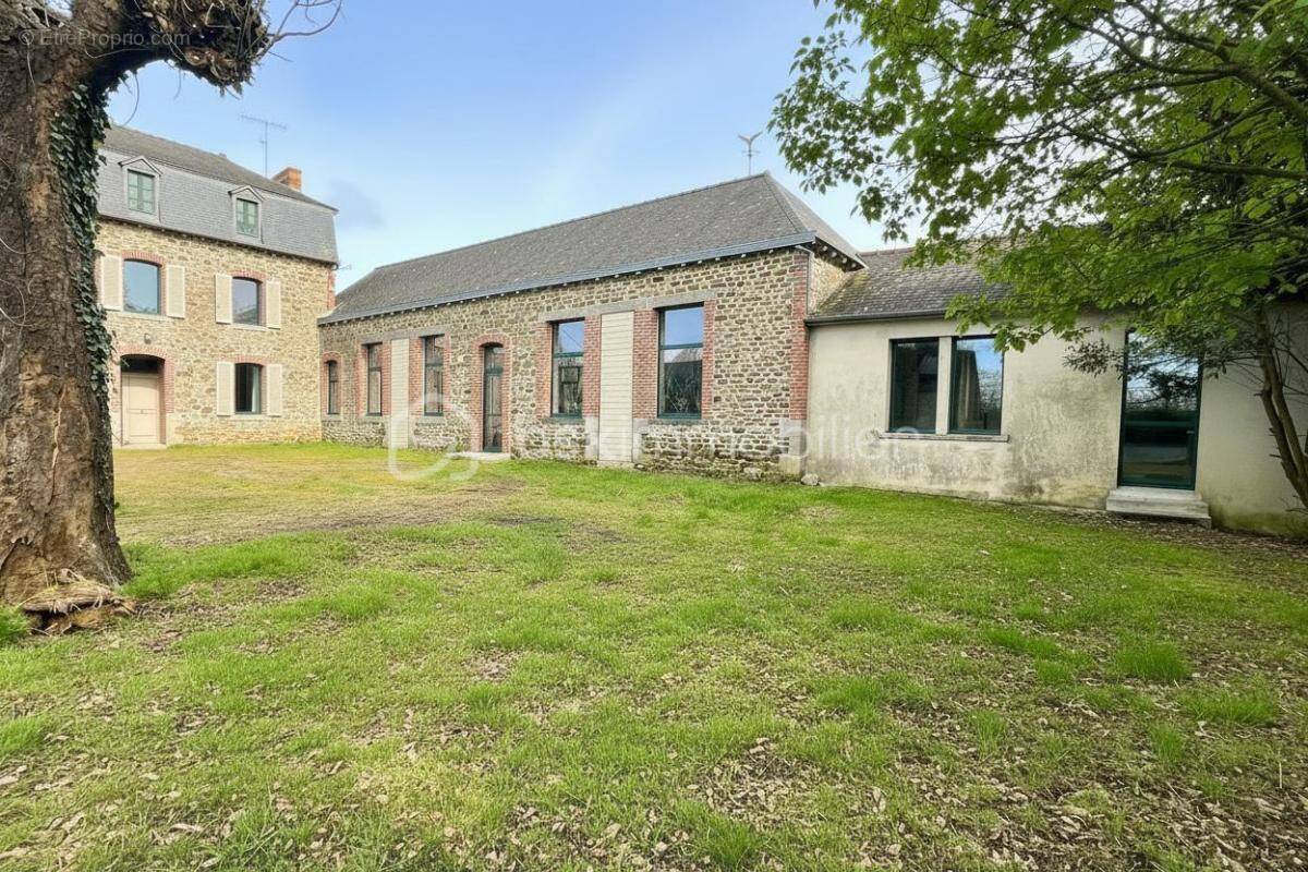 Maison à LA GUERCHE-DE-BRETAGNE