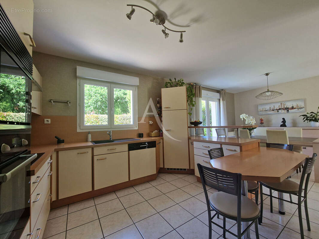Maison à LAVAL