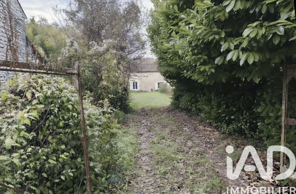 Photo 2 - Maison à MOULIDARS