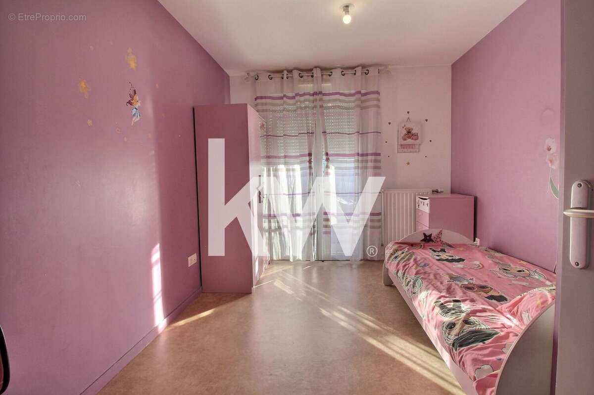 Appartement à CORBEIL-ESSONNES