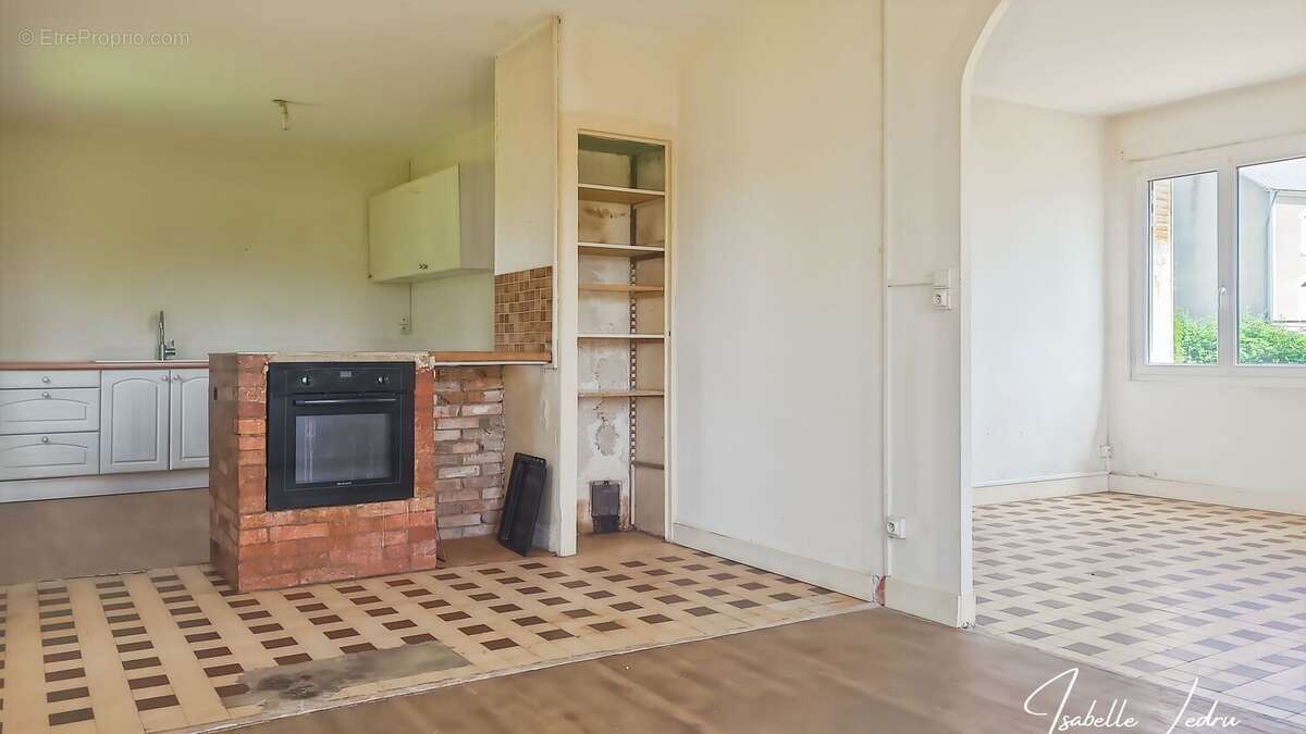 Maison 189 m² à La Pellerine  - photo 6