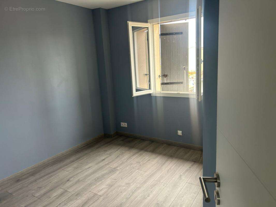 Maison à EYRAGUES