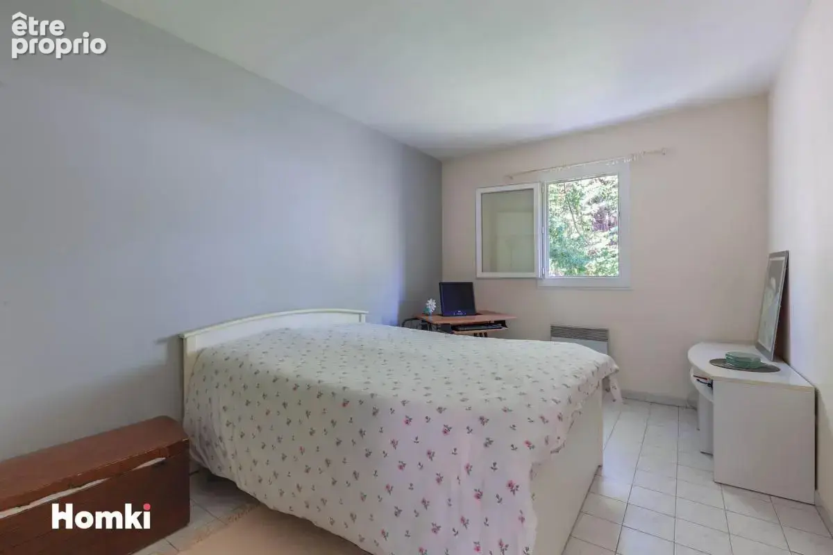 Maison/Villa T4 de 88 m² à Marseille 13011 - photo 7