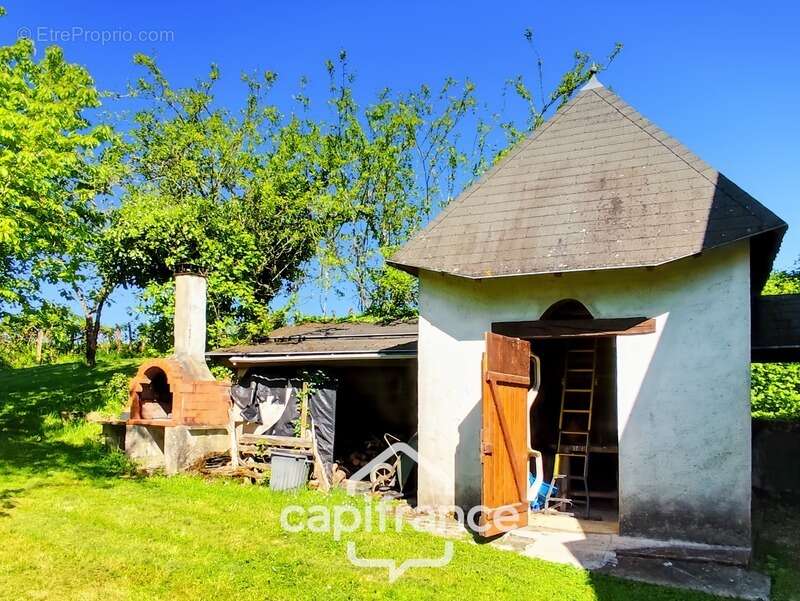 Maison à BESSE-SUR-BRAYE