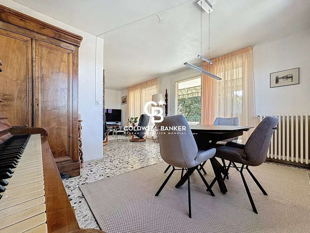 Maison à SAINT-RAPHAEL