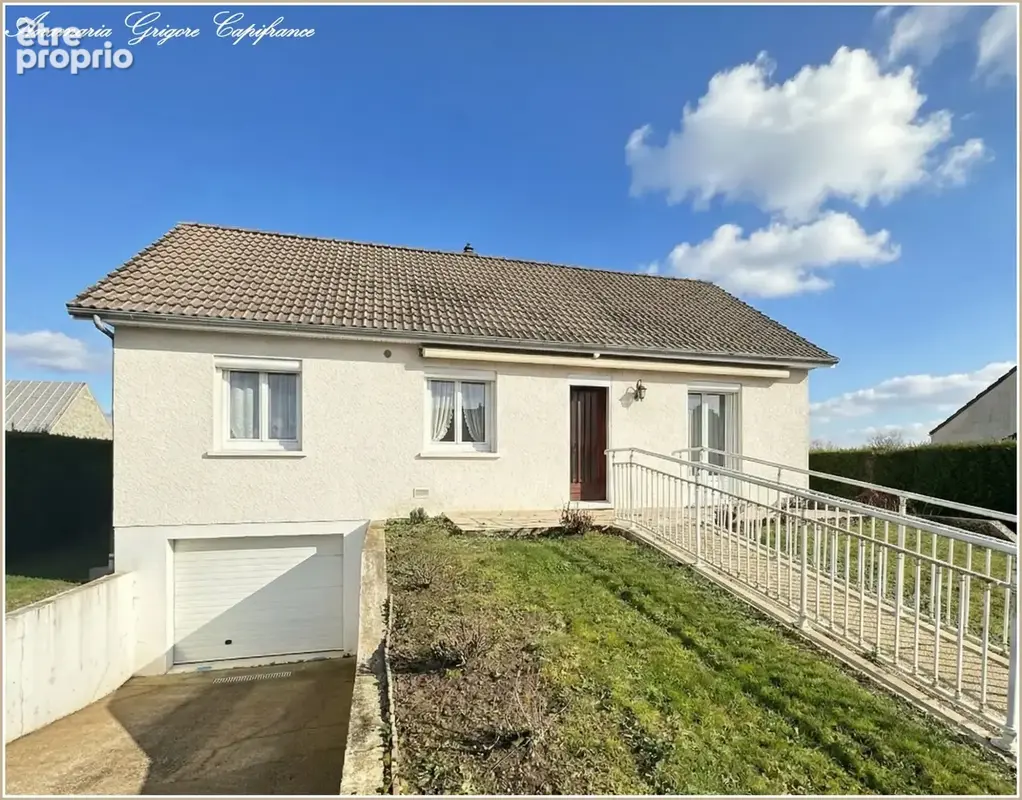 Maison à COURVILLE-SUR-EURE