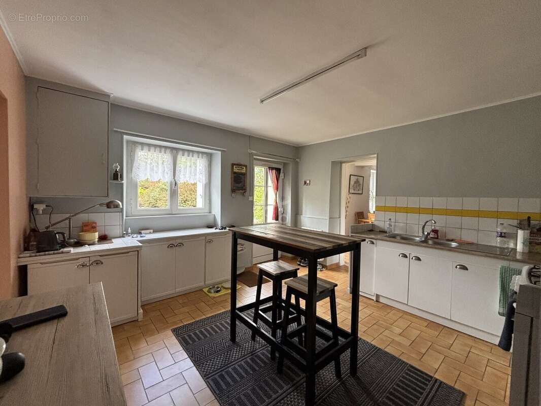 Maison à SAINT-DENIS-D&#039;ANJOU