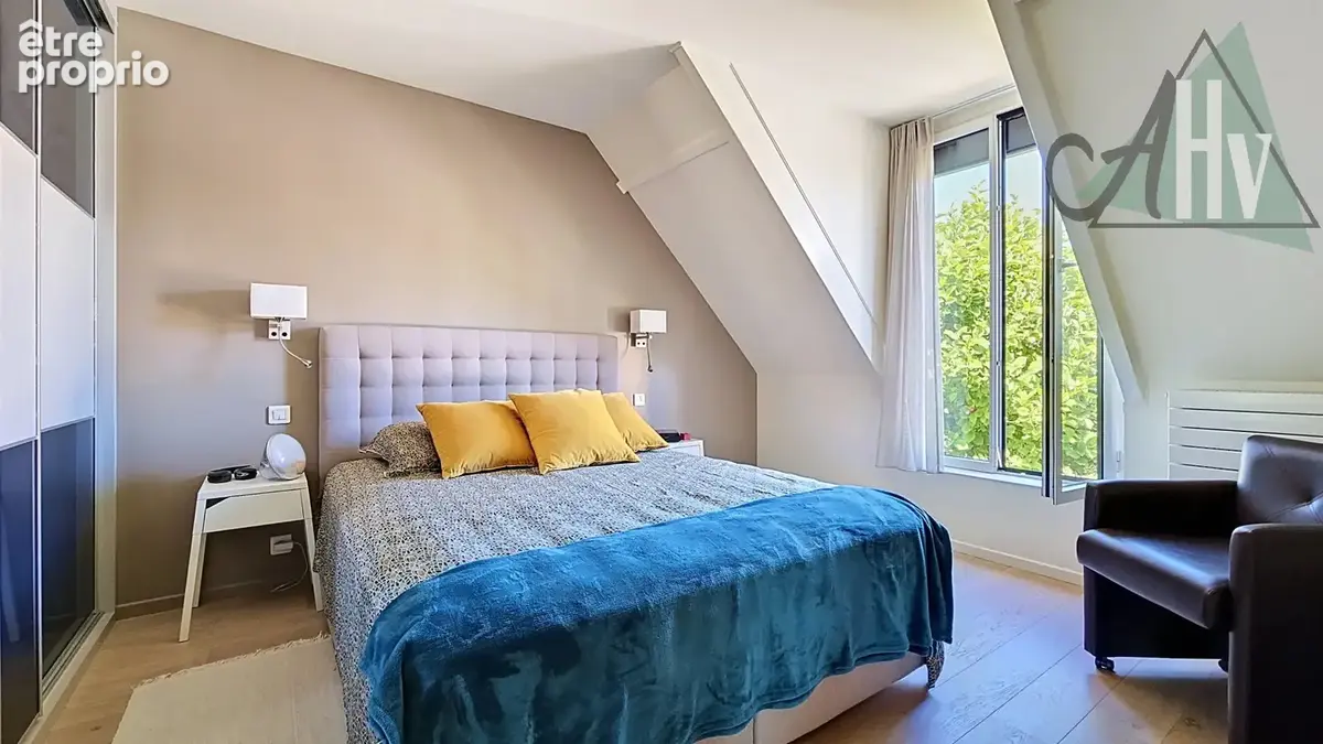 Maison familiale rénovée de 130 m2, jardin, véranda et garage - photo 11