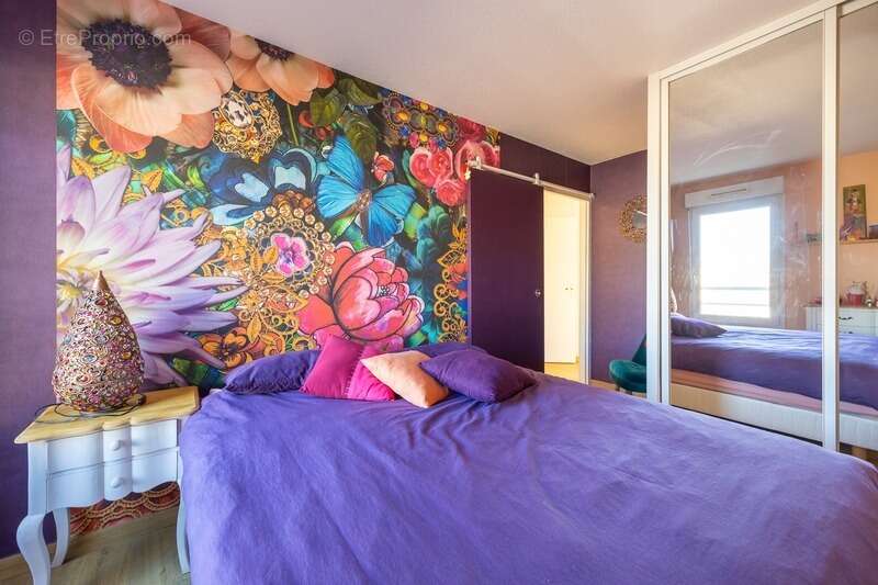 Appartement à MARSEILLE-4E