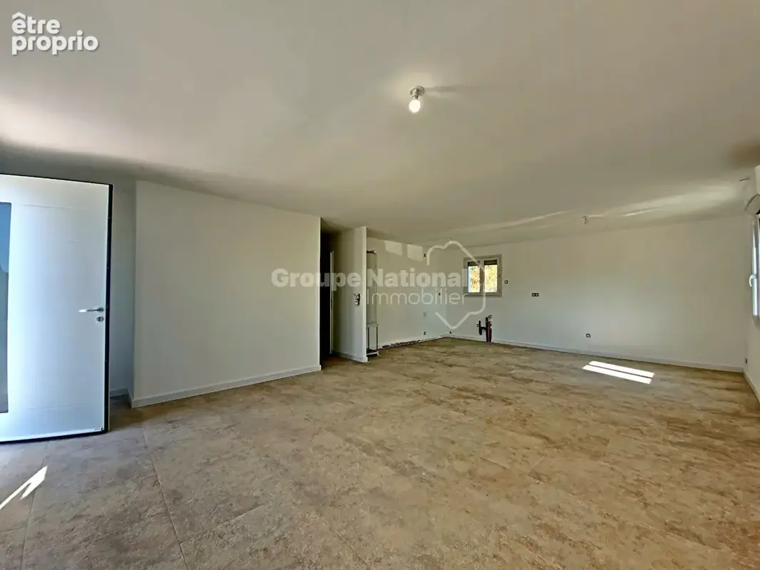 Maison entierement rénovée 4 pièces / piscine - photo 8