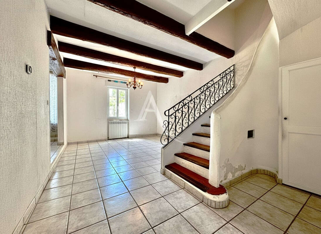 Maison à LEZIGNAN-CORBIERES