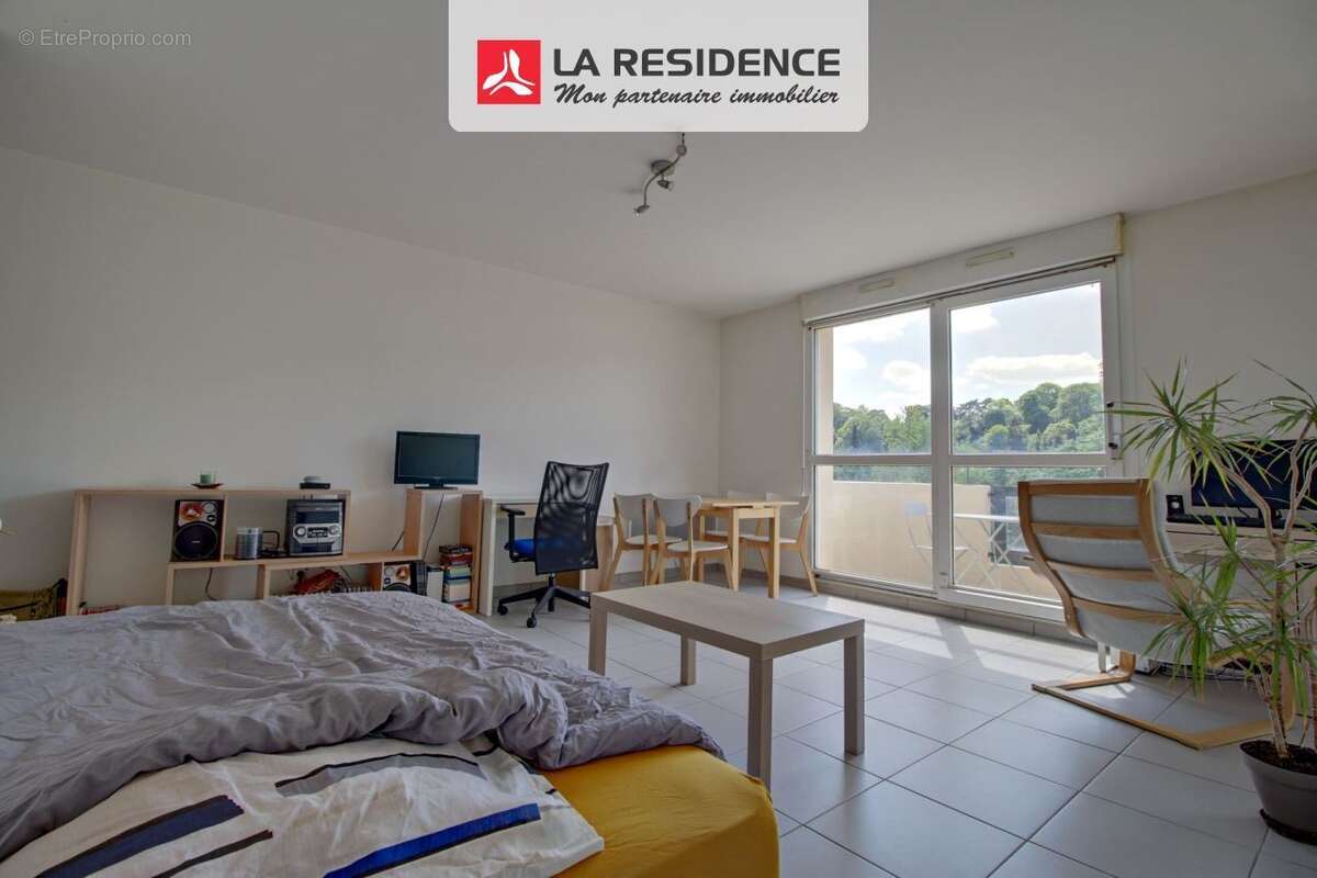Appartement 35 m² à Pontoise  - photo 6