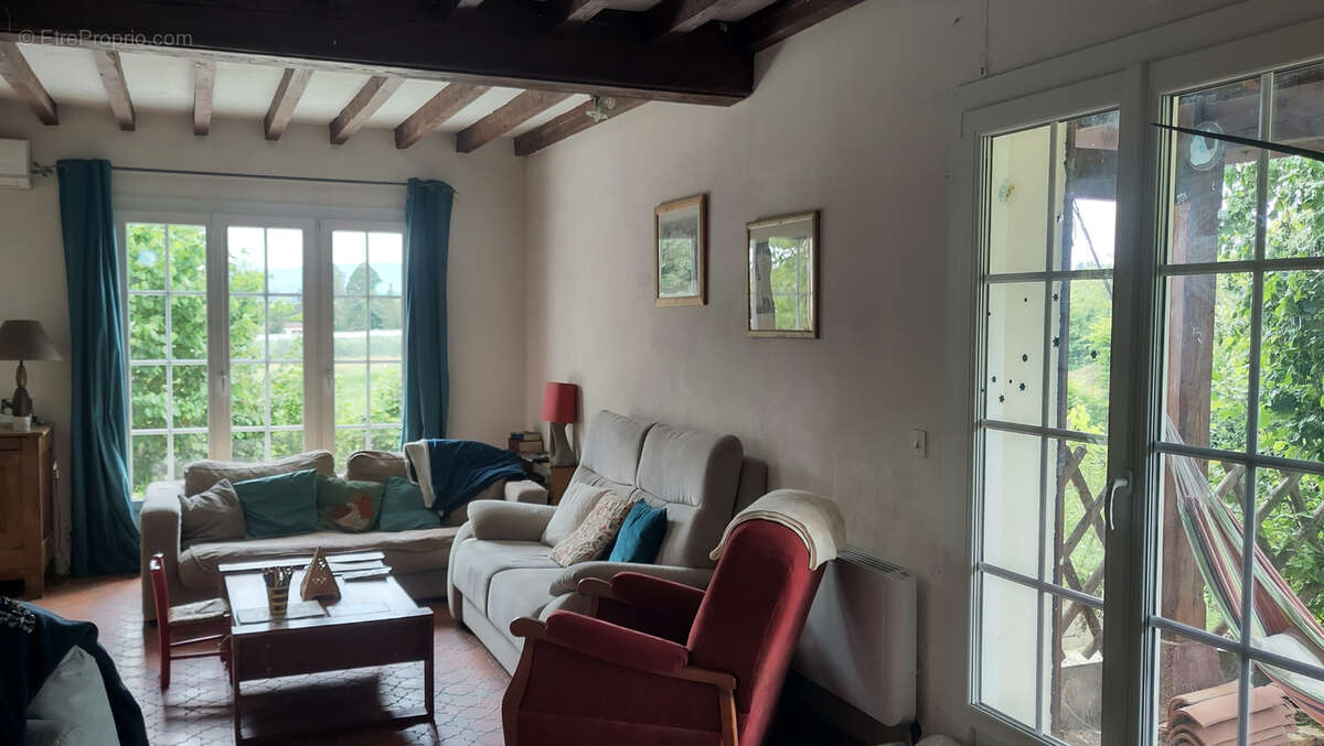 Maison à CHAZAY-D&#039;AZERGUES