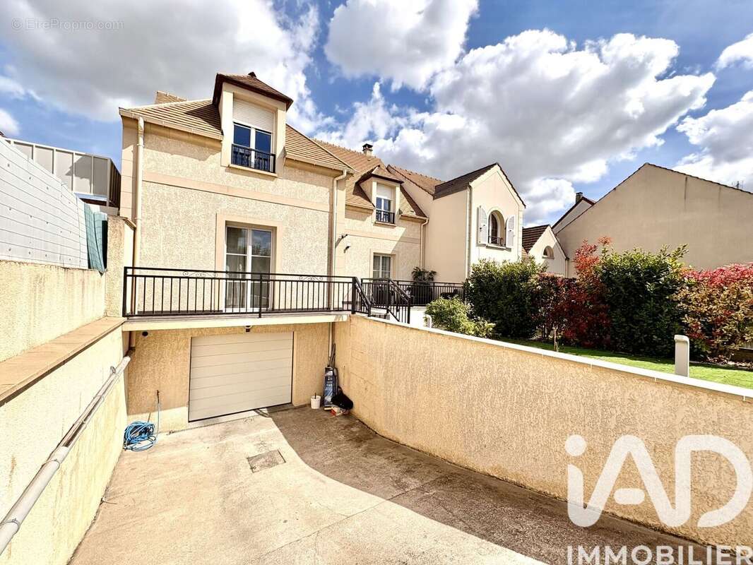 Photo 3 - Maison à ARGENTEUIL