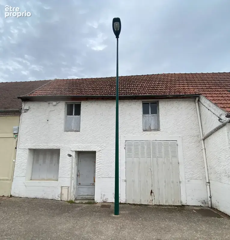 Maison à LUSIGNY