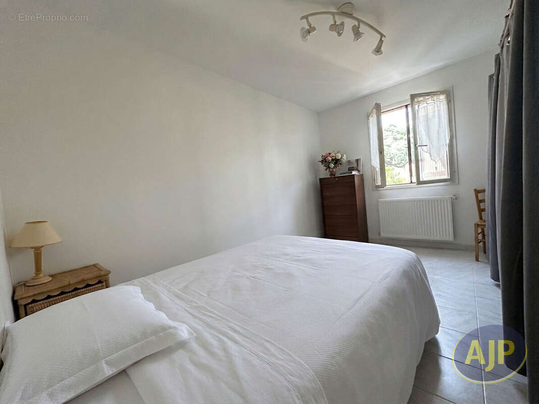 Maison 3 chambres et grand garage ! - photo 9