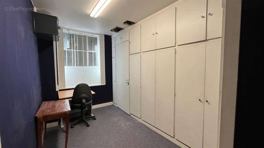 Appartement à PARIS-7E