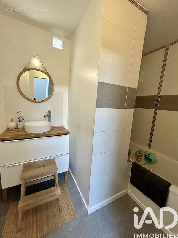 Appartement 116 m² à Saint-Domineuc  - photo 8