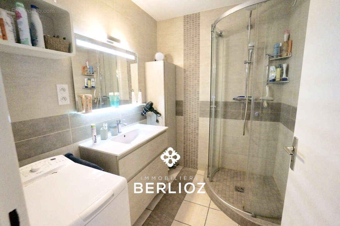 Appartement à ECHIROLLES