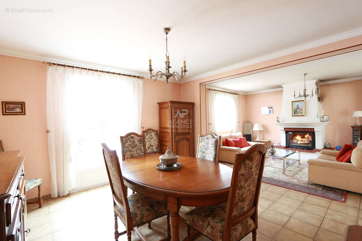 Maison à CERGY