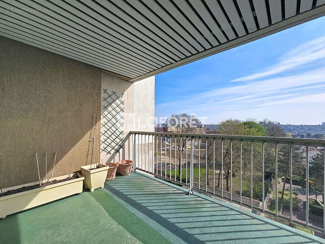 Appartement à BOURG-LA-REINE