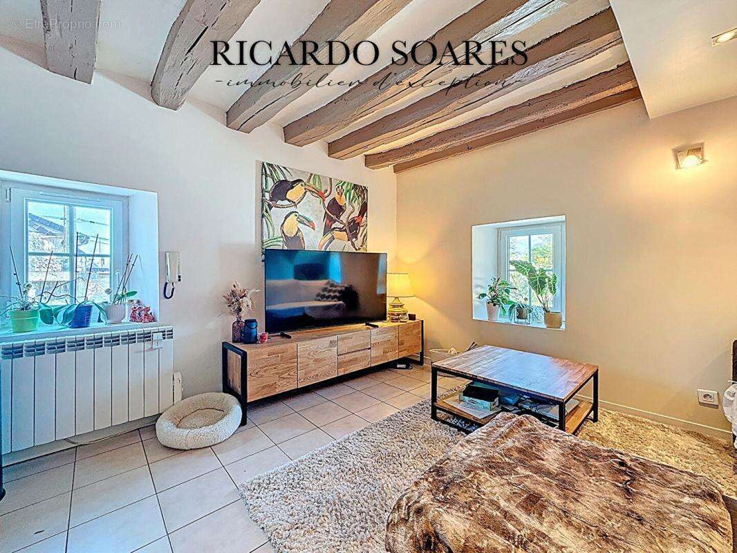 Appartement à PONTPOINT