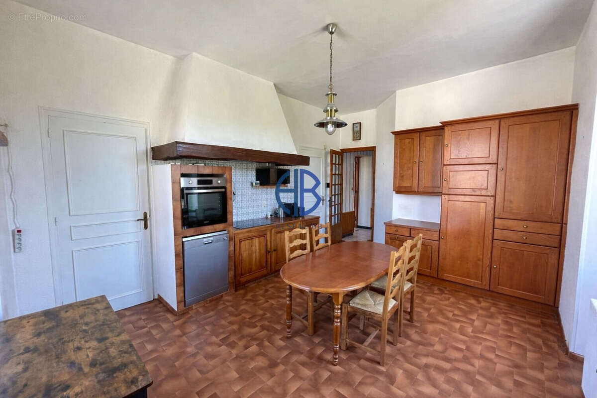 Propriété d'exception 300m² - photo 8