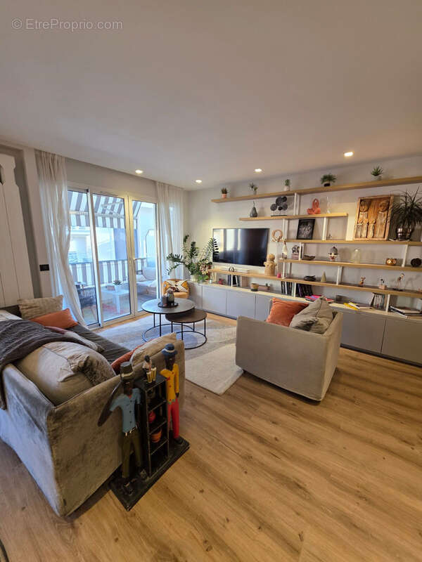 Appartement à BEAUSOLEIL