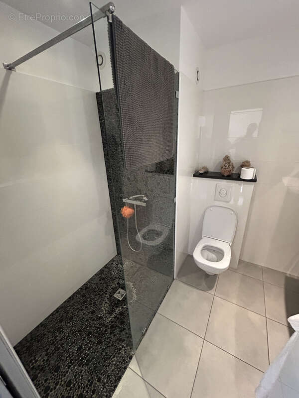 Appartement à SIX-FOURS-LES-PLAGES