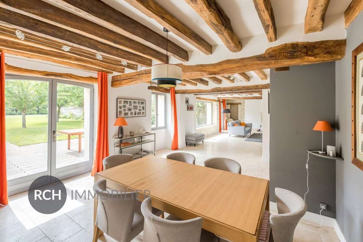 Maison à MONTFORT-L&#039;AMAURY