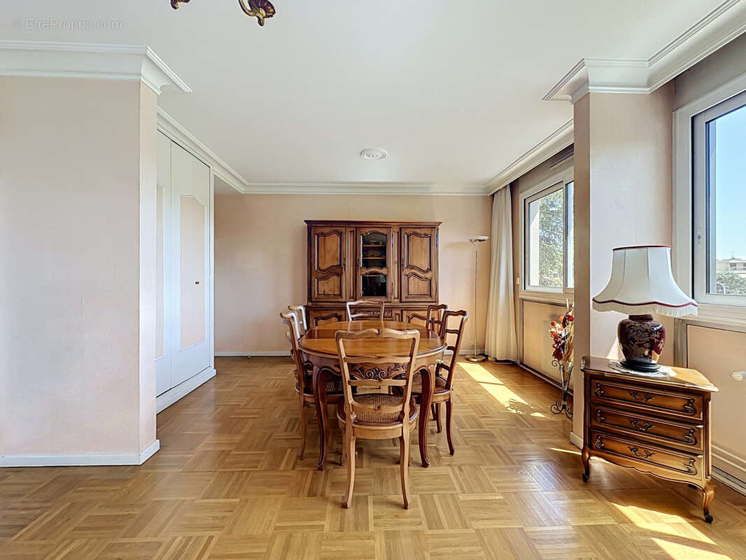 Appartement à LYON-5E