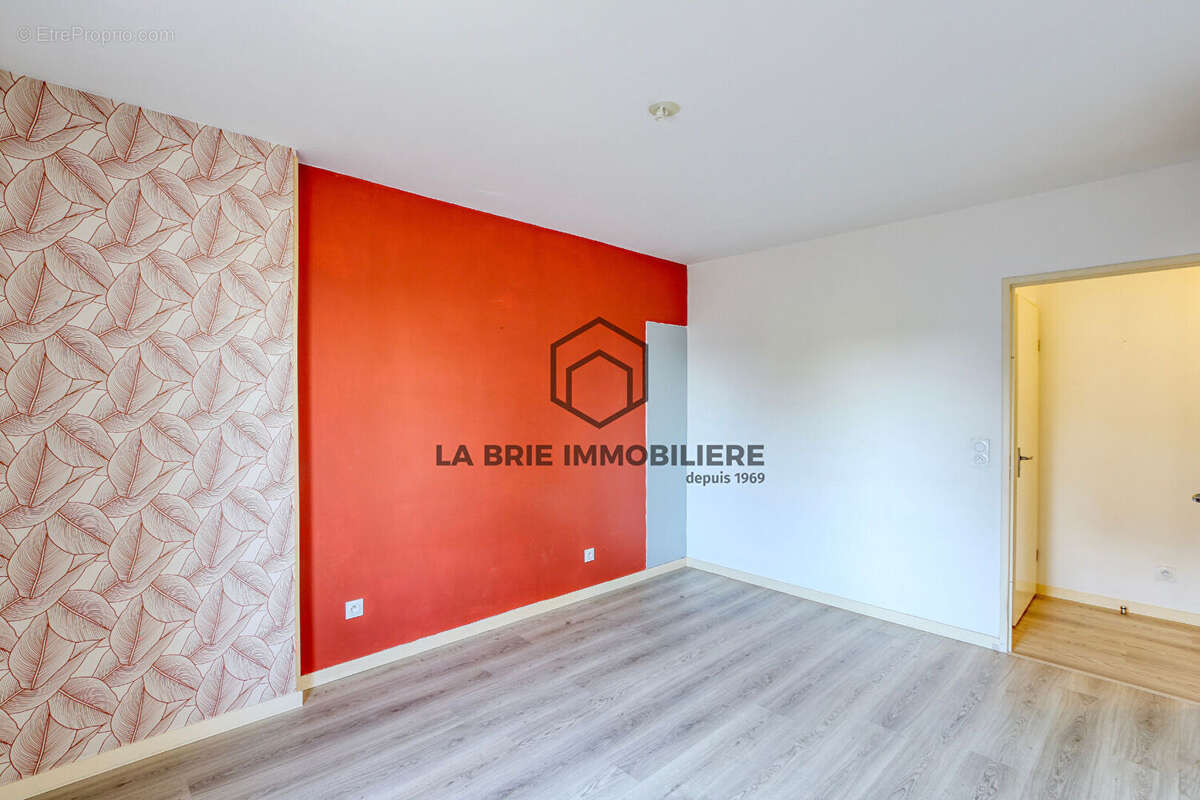 Appartement à VILLECRESNES