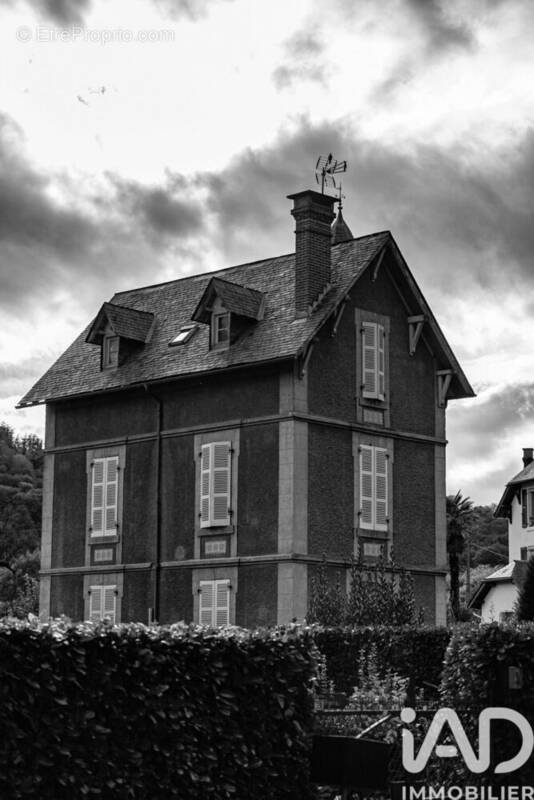 Photo 1 - Maison à FONTAINEBLEAU