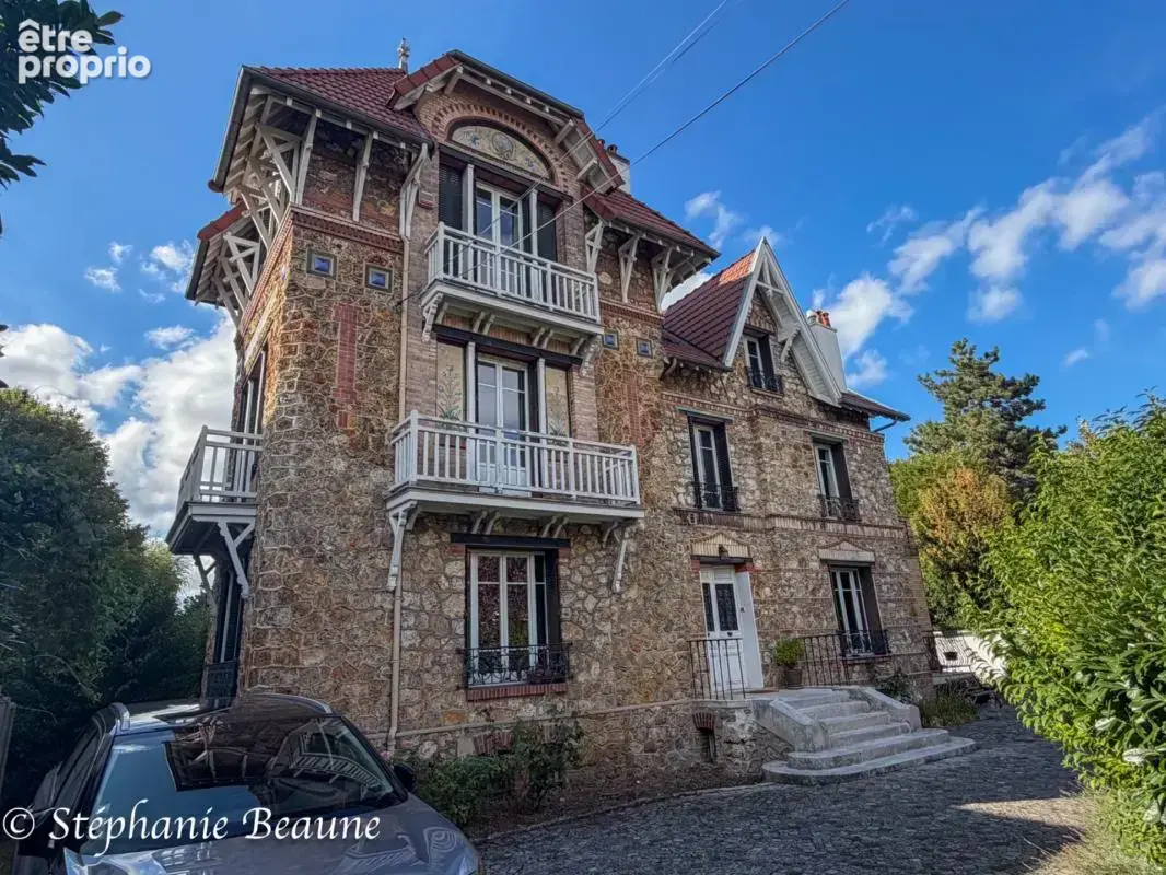 Demeure bourgeoise pour habitation ou profession libérale / bureaux - photo 17