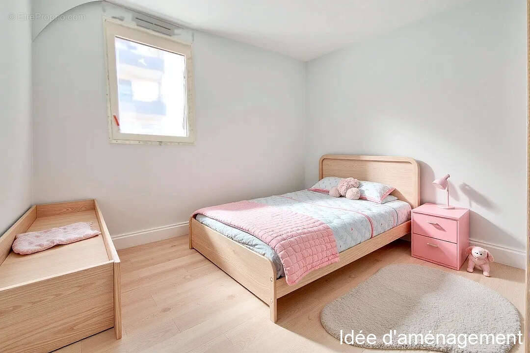 Appartement à SAINT-BONNET-DE-MURE