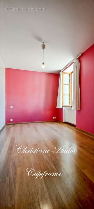 Maison à PARAY-LE-MONIAL