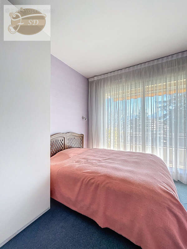 Appartement à MEYLAN
