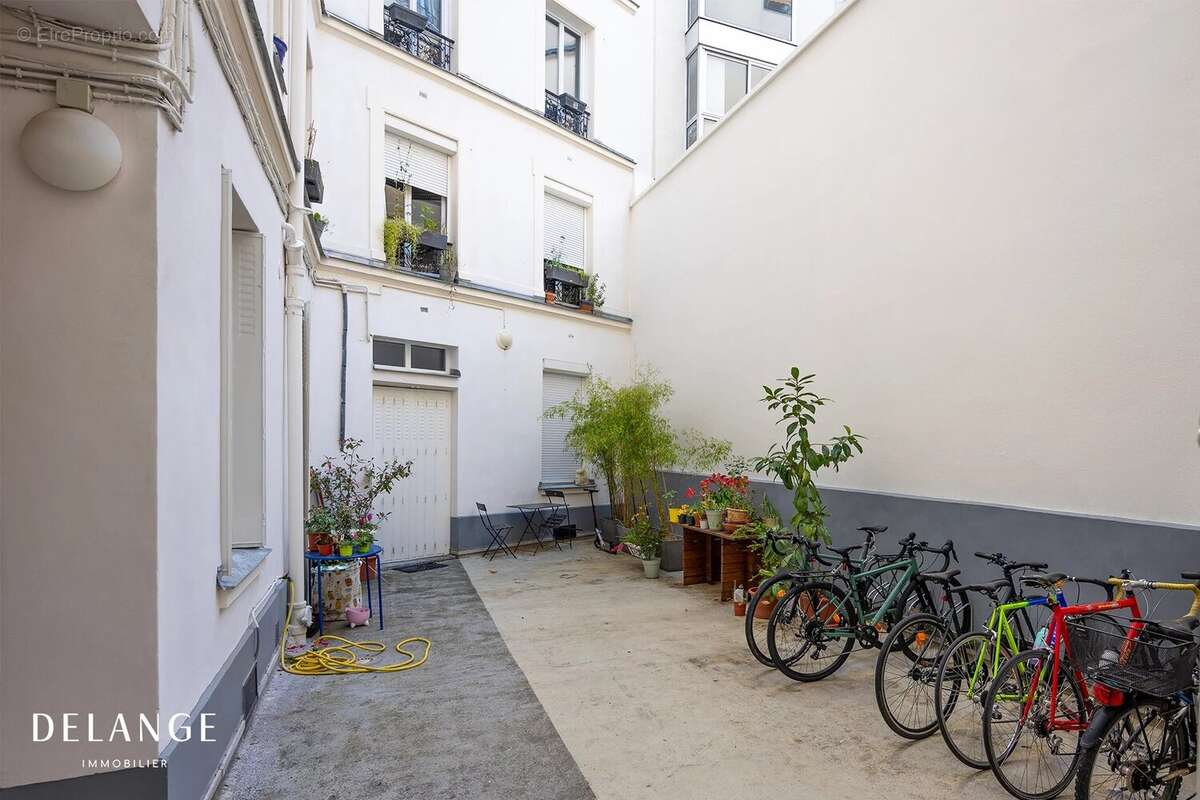 Commerce à PARIS-13E