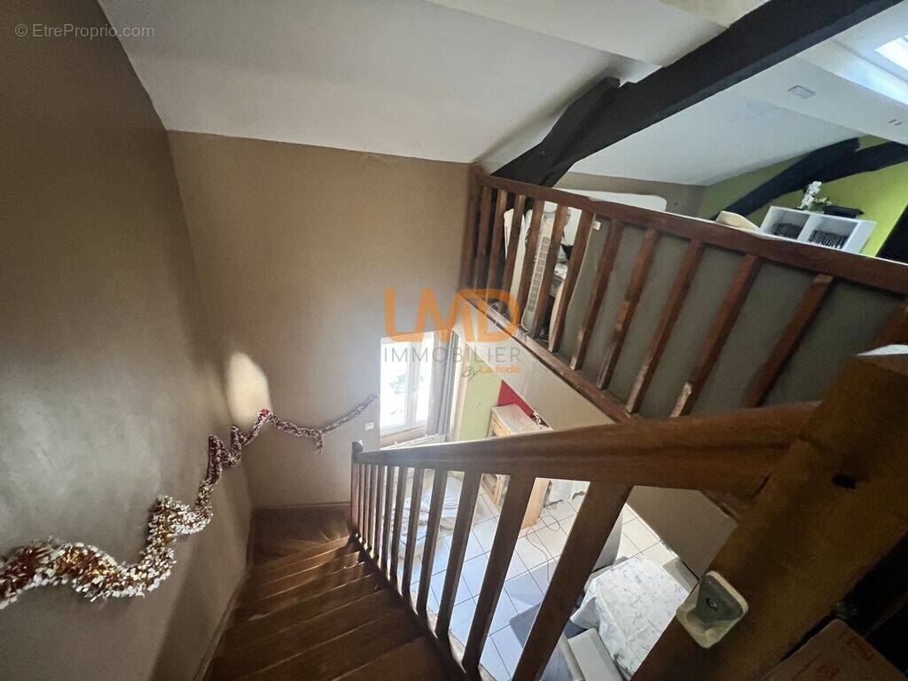 Appartement à DECAZEVILLE