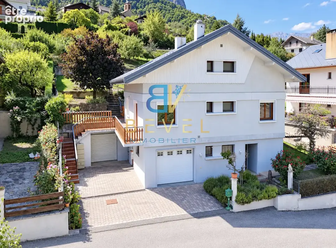 Photo Maison à Villargondran au prix de 320 000€