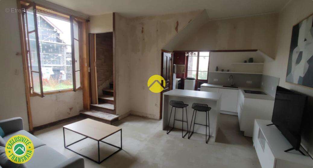 Maison à SAINT-HILAIRE