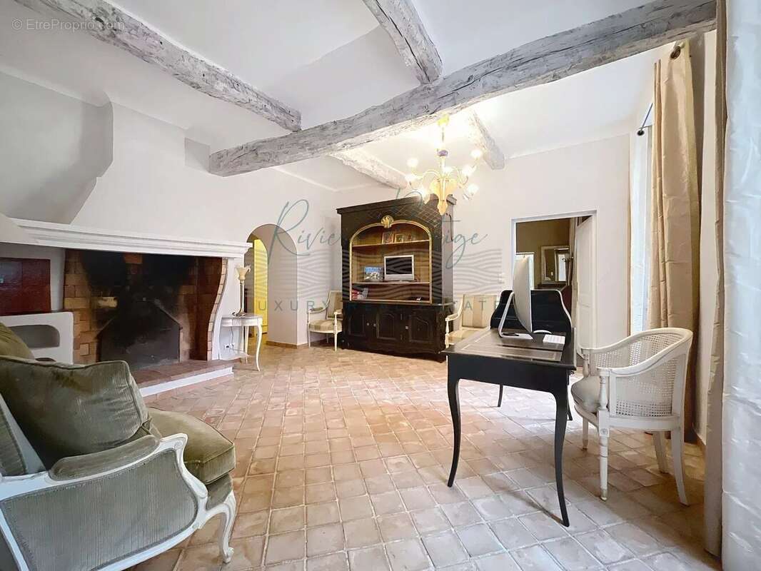 Maison à GRASSE