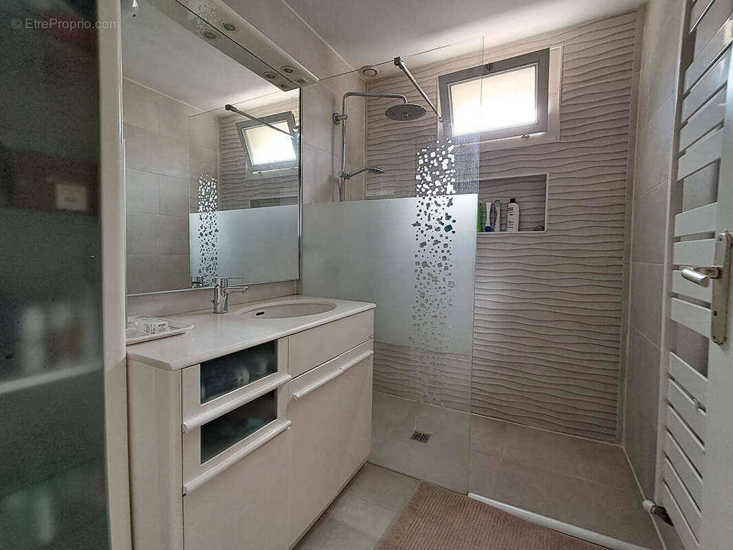 Maison 93m² à sevran - photo 10