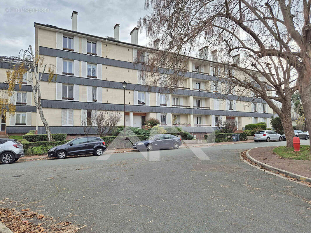 Appartement à LOUVECIENNES