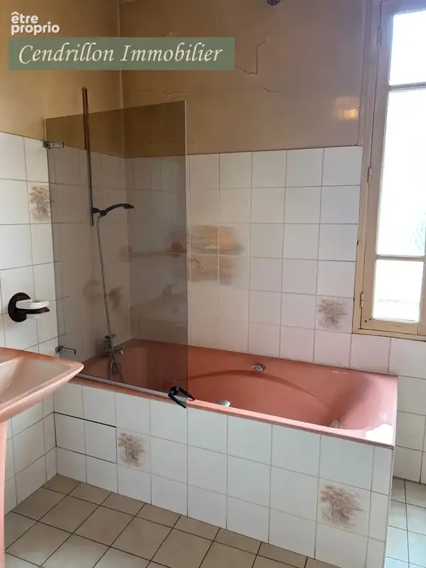 Maison de centre bourg, 85m2 hab., 3 chambres, garage et jardin à proximité - photo 10
