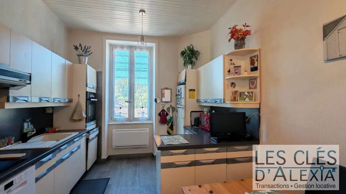 Maison à CHASSE-SUR-RHONE