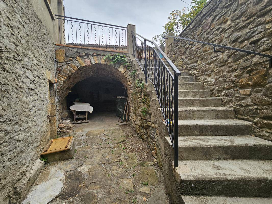 Maison à SAINT-PAUL-LE-JEUNE